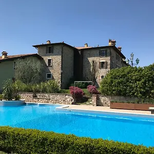 https://agriturismo-macesina.it-lombardy.com